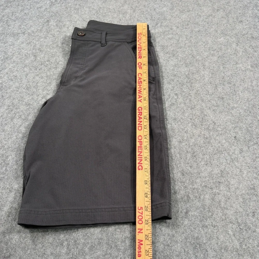 Lululemon Athletica Charcoal Gray Kahuna Performance Shorts Men's Size‎ 32